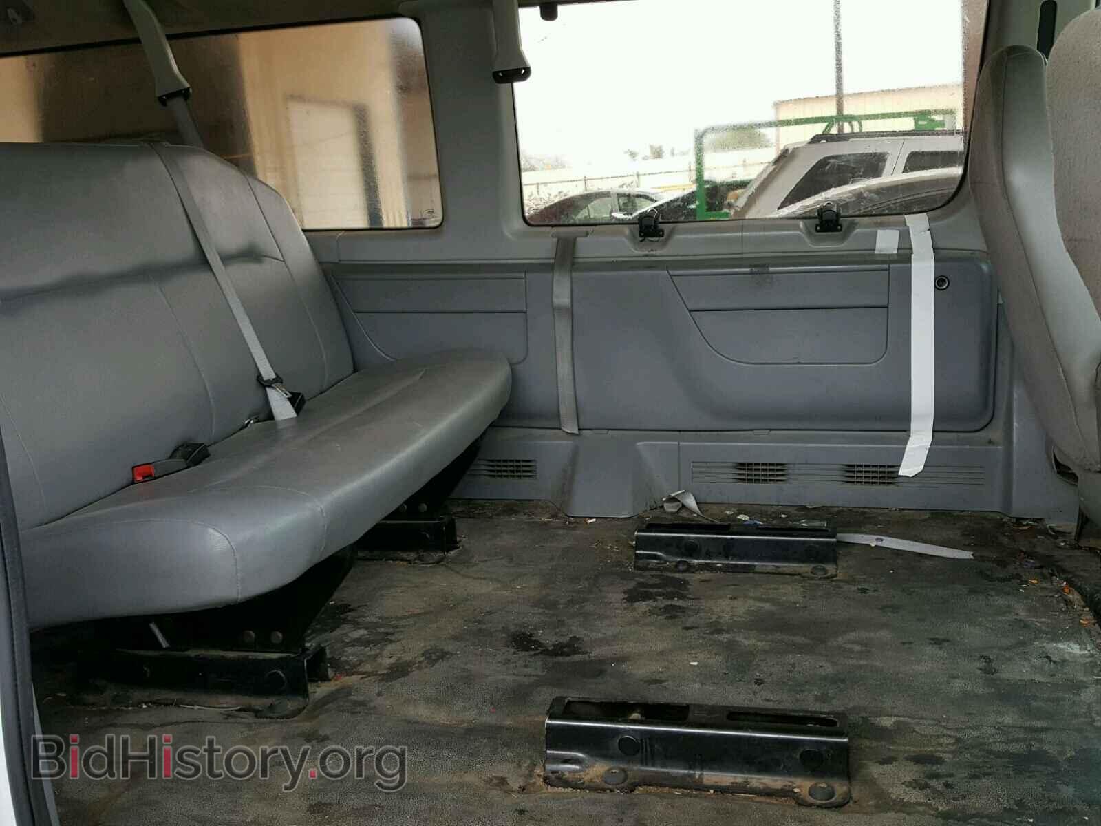 2011 FORD ECONOLINE - VIN: 1FBSS3BL3BDA15734 - Photo 6