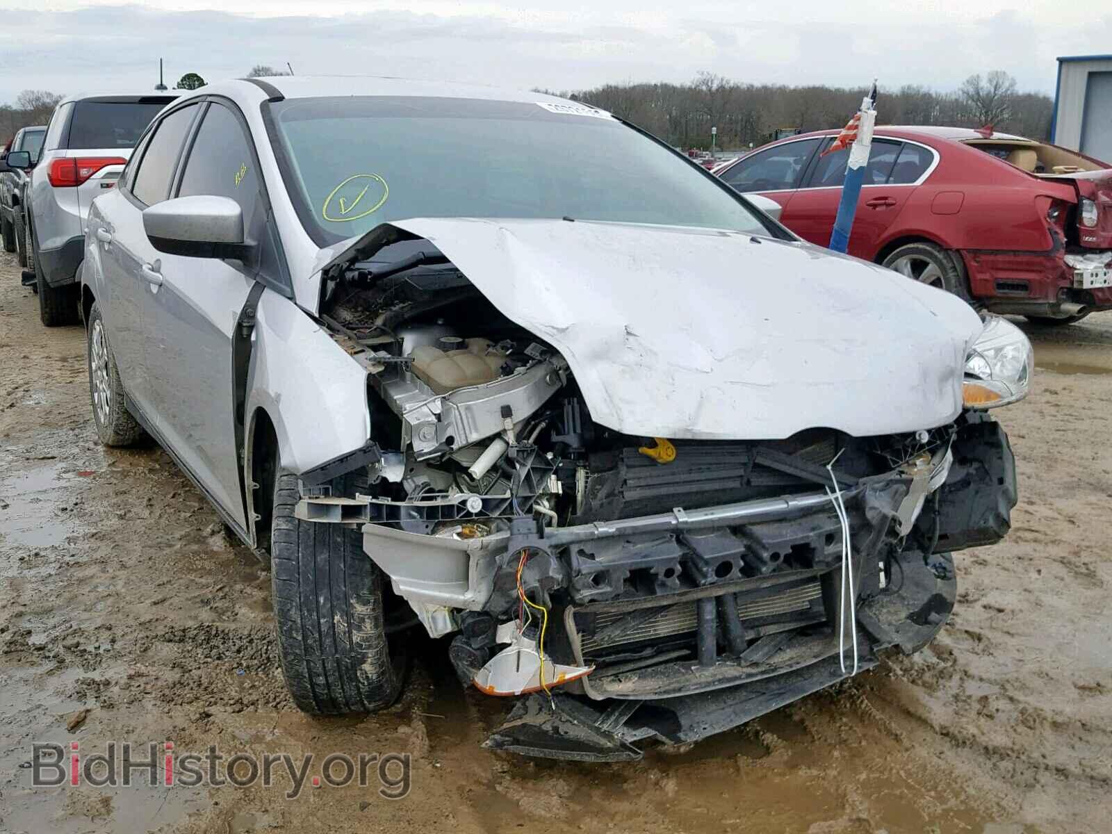 Photo 1FAHP3F21CL420187 - FORD FOCUS SE 2012