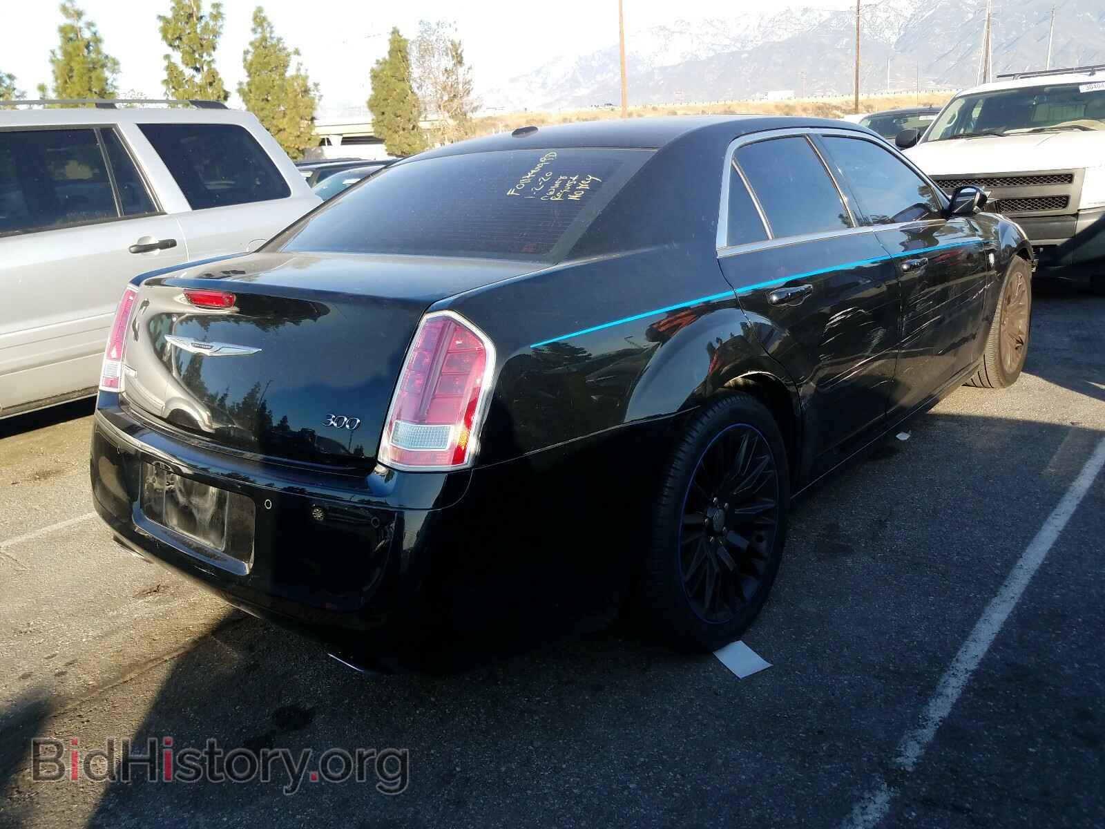2012 CHRYSLER 300 - VIN: 2C3CCADT7CH315381 - Фото 4