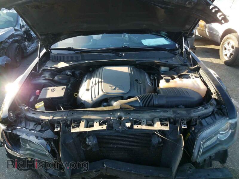 2012 Chrysler 300 (VIN 2C3CCADT7CH315381) — photo 7 of 10