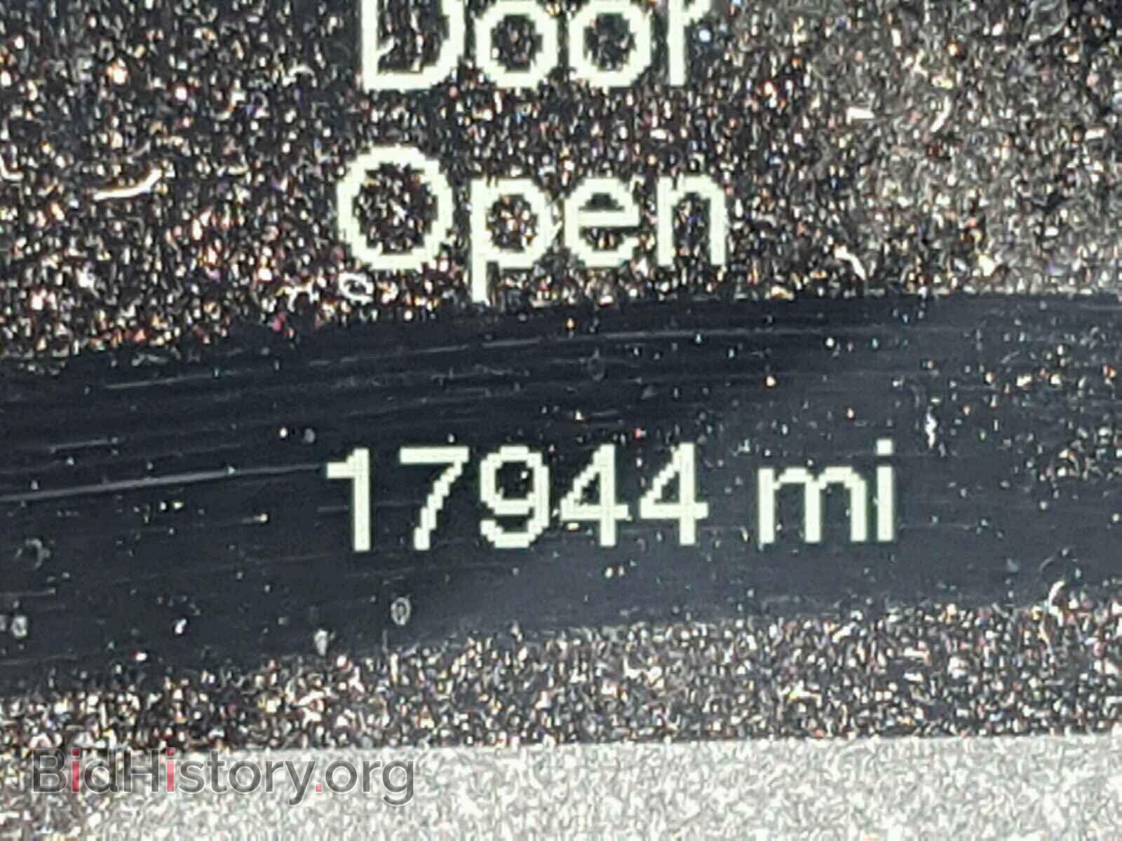 2016 CHRYSLER 200 - VIN: 1C3CCCFB5GN186408 - Фото 8