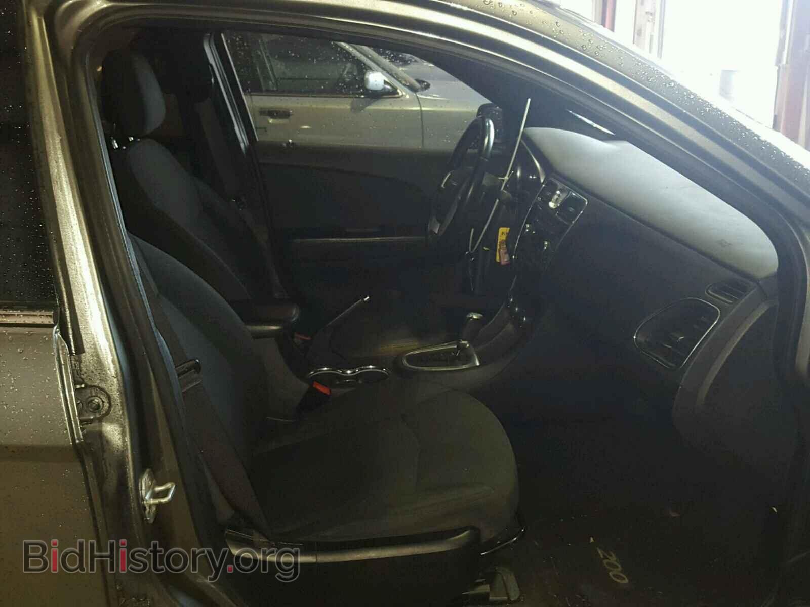 2012 CHRYSLER 200 - VIN: 1C3CCBBB8CN132062 - Фото 5