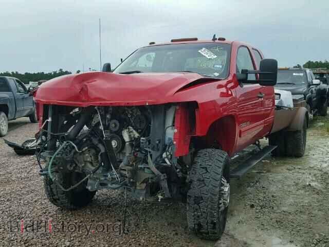 2013 CHEVROLET SILVERADO - VIN: 1GC5K0C82DZ175269 - Фото 2