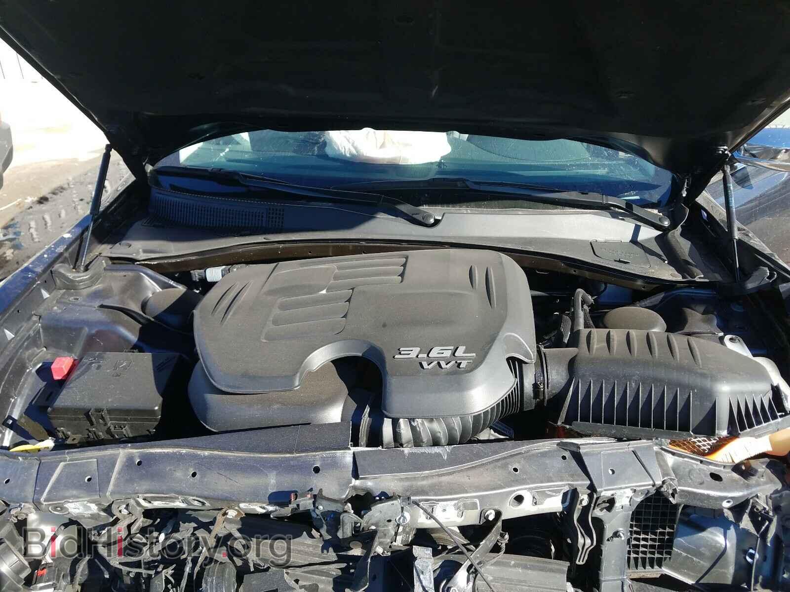 2019 CHRYSLER 300 - VIN: 2C3CCAEG2KH689512 - Фото 7