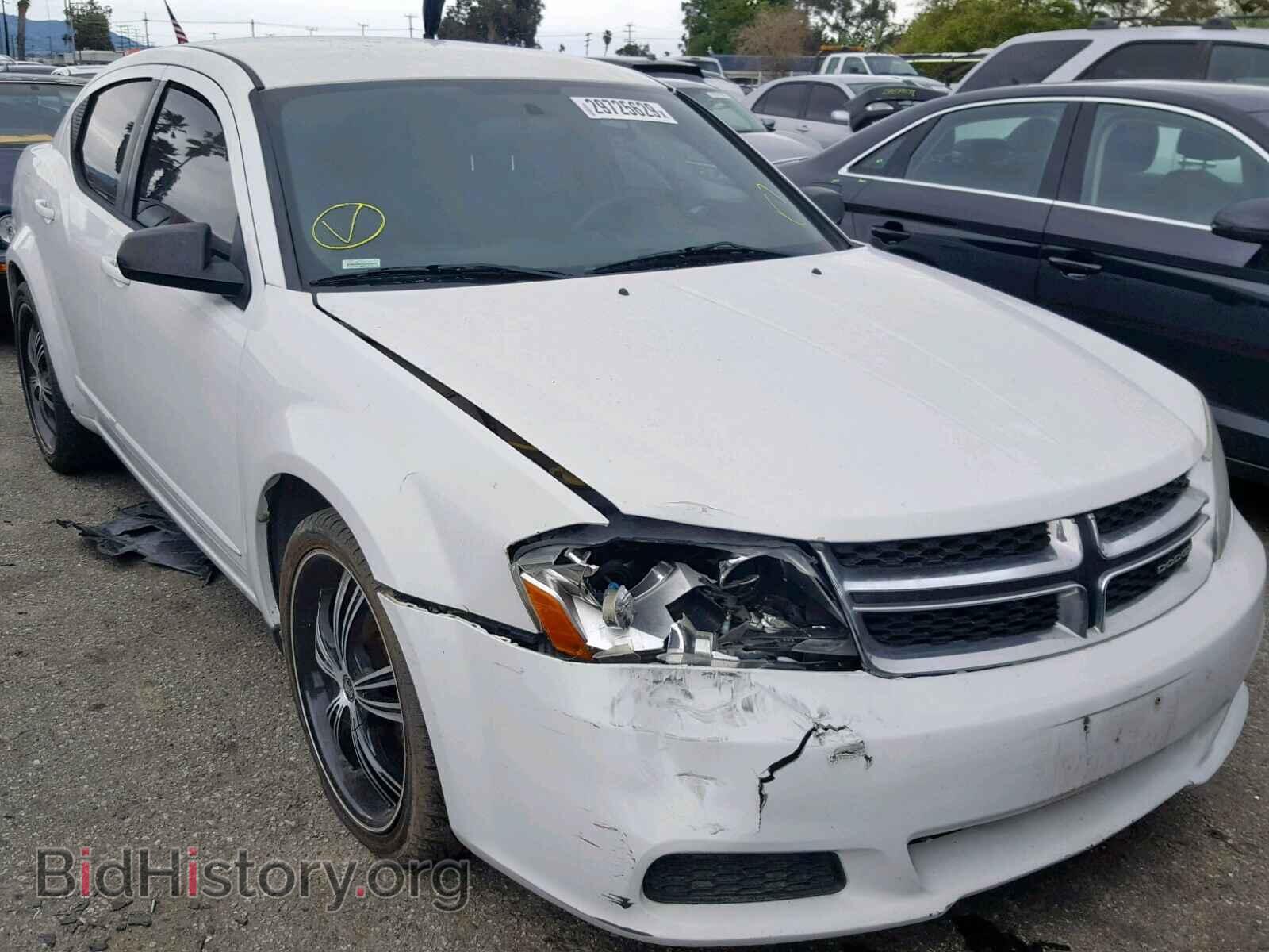 Фотография  - DODGE AVENGER 2011