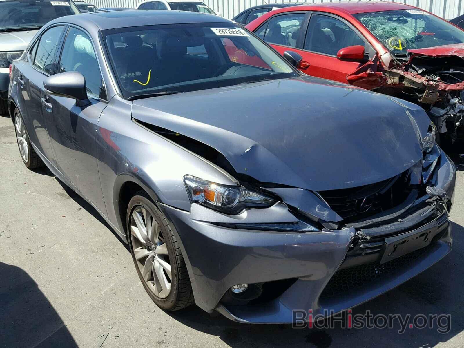 Photo JTHBA1D2XG5030710 - LEXUS IS200 2016