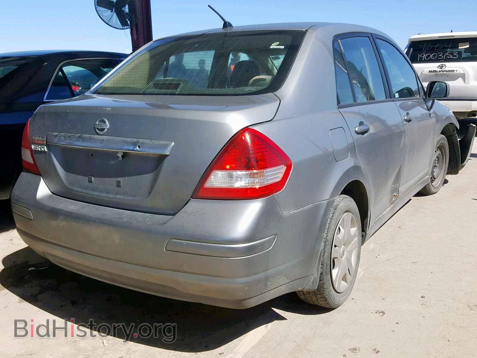 2010 NISSAN VERSA - VIN: 3N1BC1AP4AL424645 - Фото 4