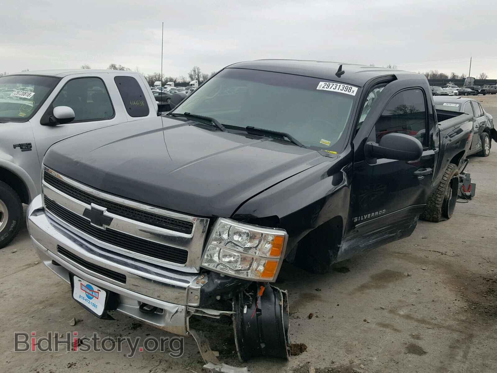 2013 CHEVROLET SILVERADO - VIN: 3GCPKSE70DG328725 - Фото 2