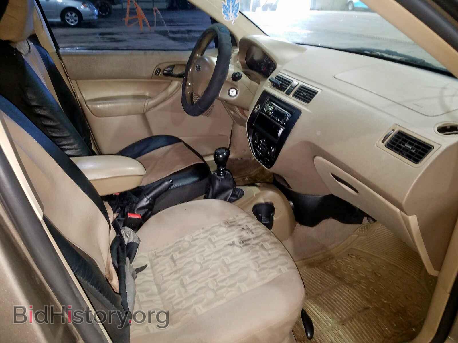 2005 FORD FOCUS - VIN: 1FAFP34N75W230660 - Фото 5