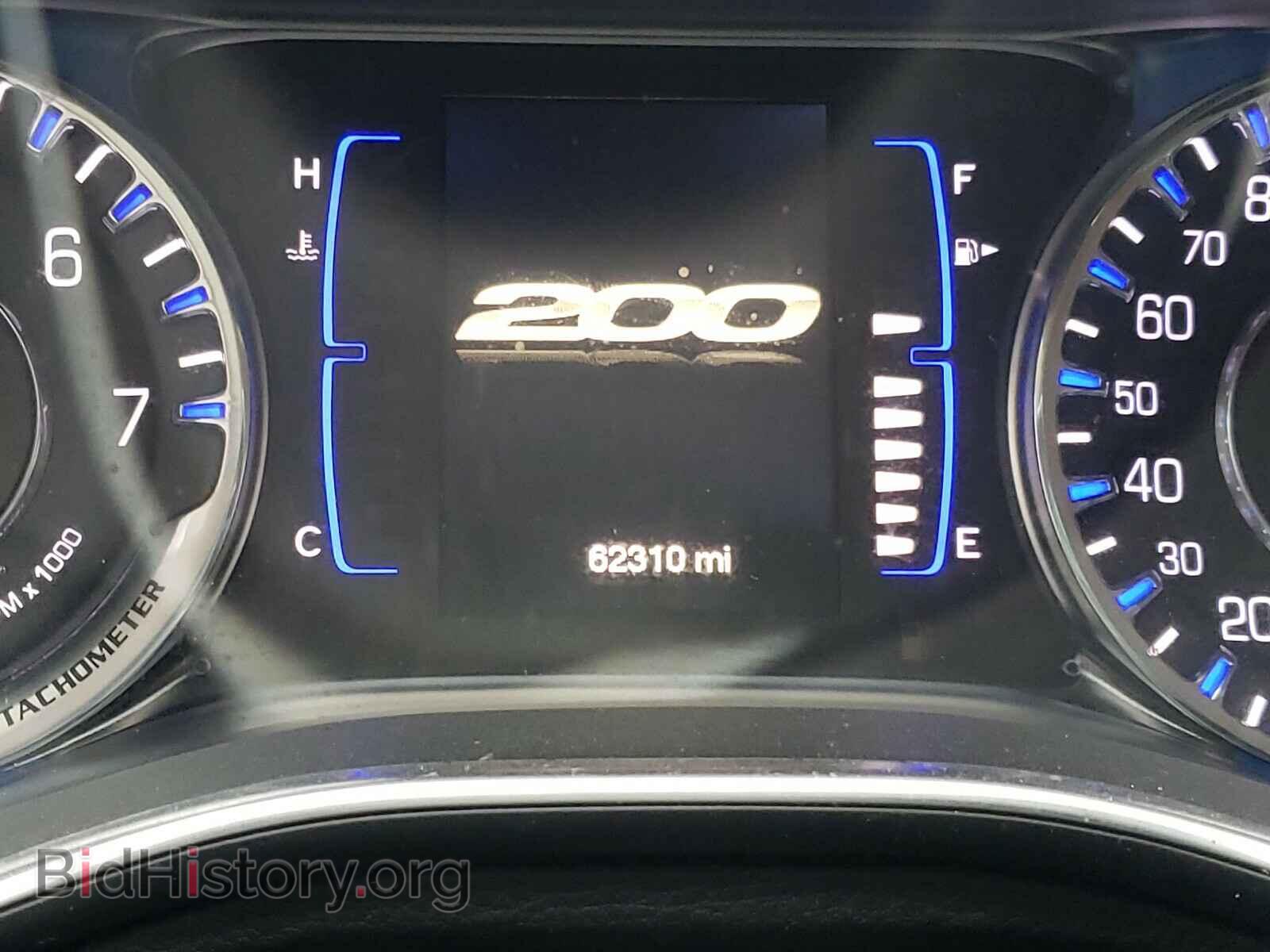 2016 CHRYSLER 200 - VIN: 1C3CCCFB5GN189034 - Фото 8