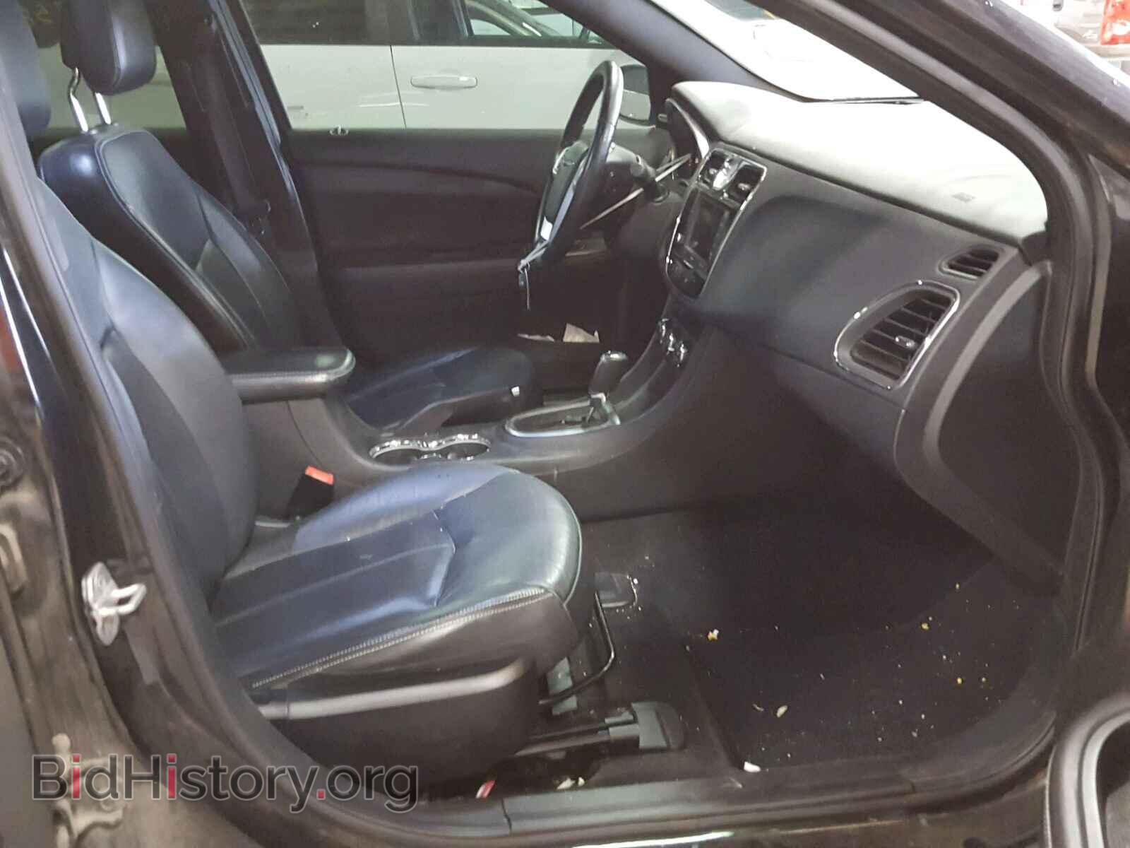 2011 CHRYSLER 200 - VIN: 1C3BC2FG2BN516354 - Фото 5