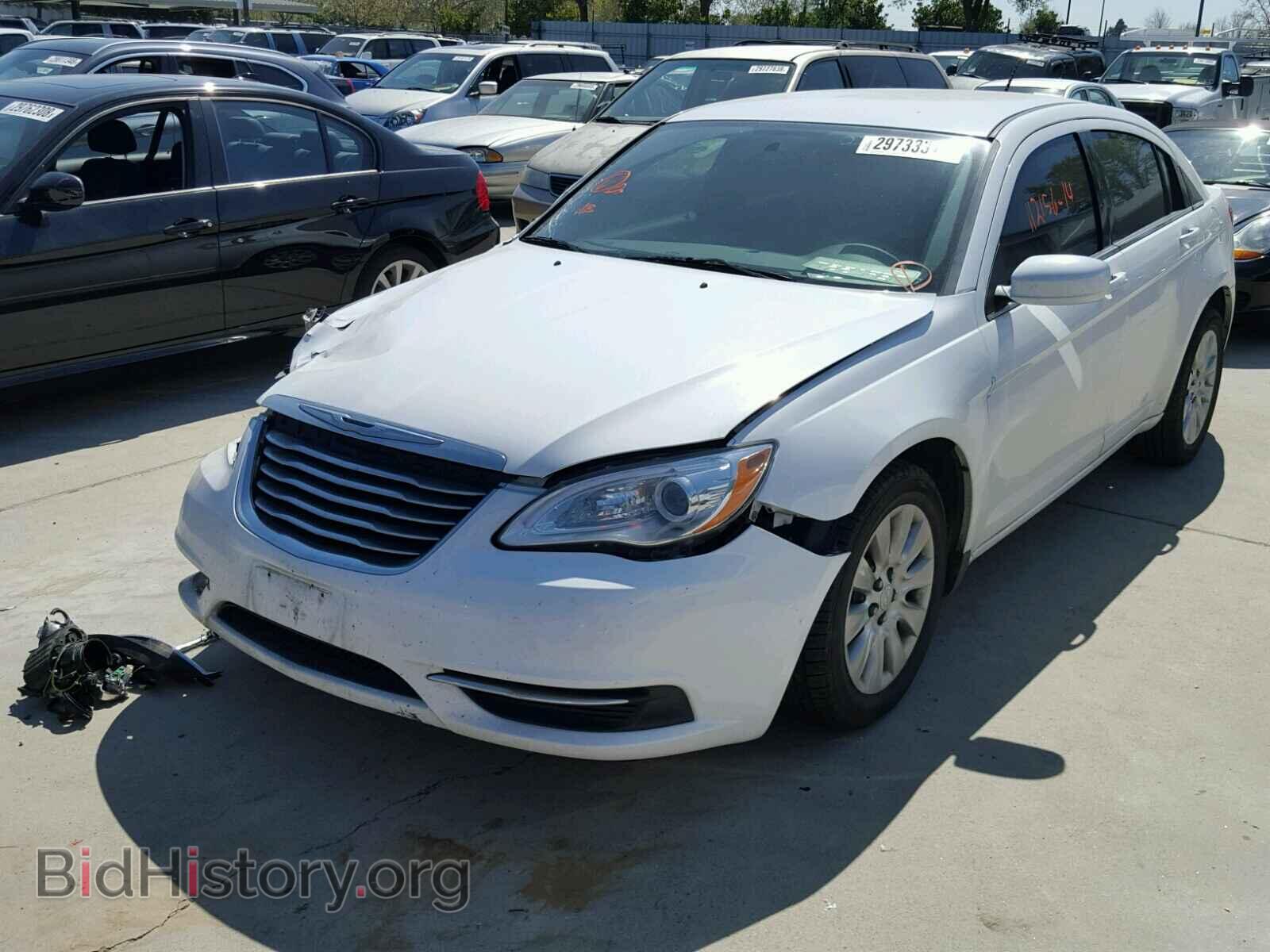 2014 CHRYSLER 200 - VIN: 1C3CCBAB7EN213669 - Фото 2