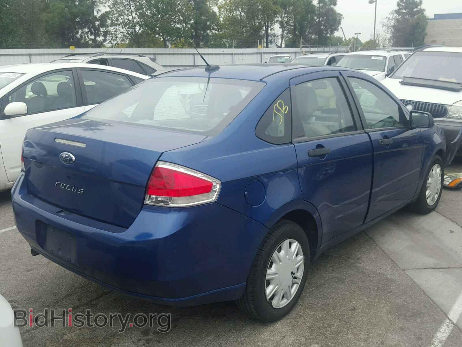 2008 FORD FOCUS - VIN: 1FAHP34NX8W125902 - Фото 4