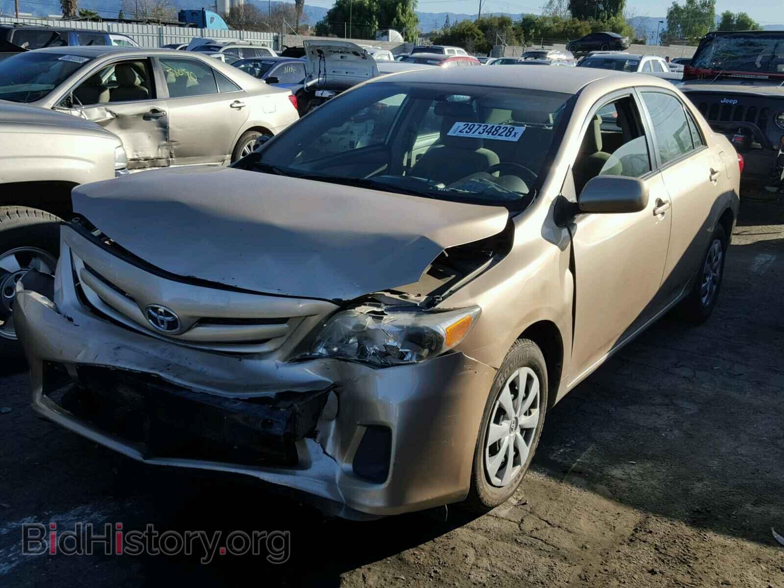 2011 TOYOTA COROLLA - VIN: 2T1BU4EE3BC629933 - Фото 2