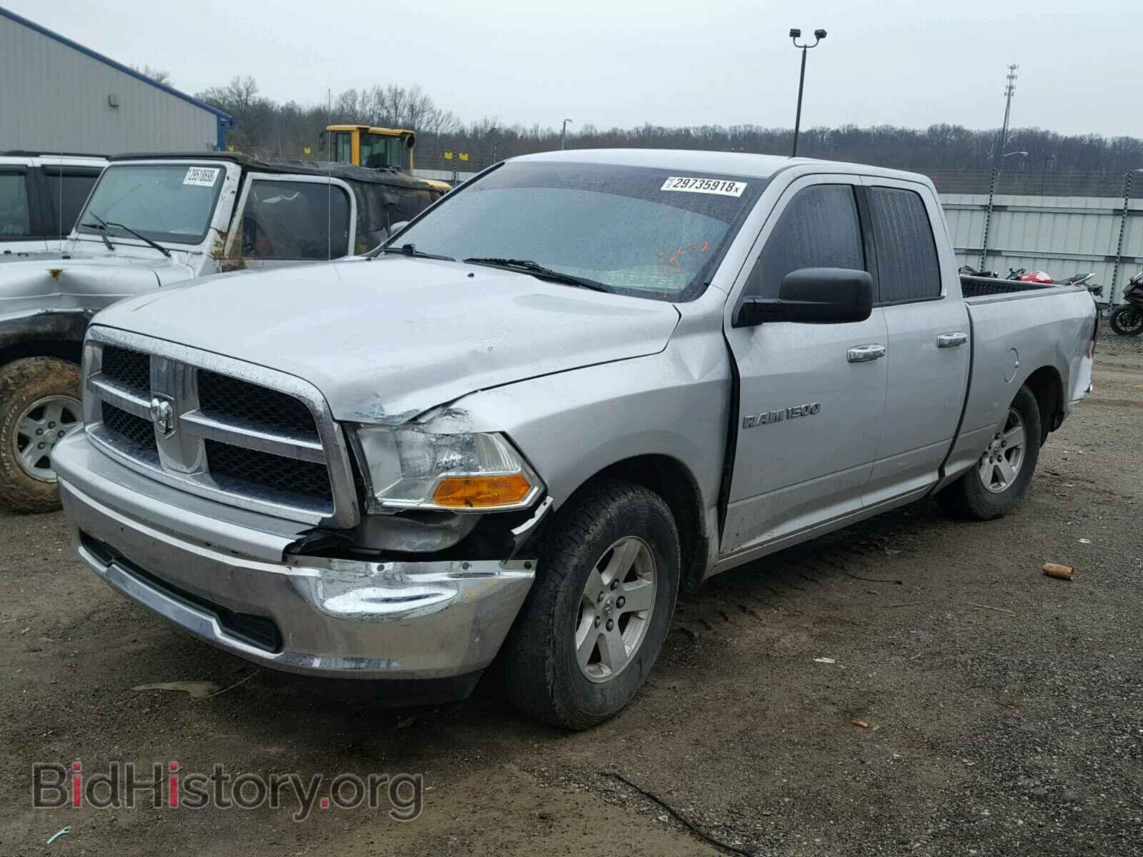 2011 DODGE RAM 1500 - VIN: 1D7RB1GP2BS632165 - Фото 2