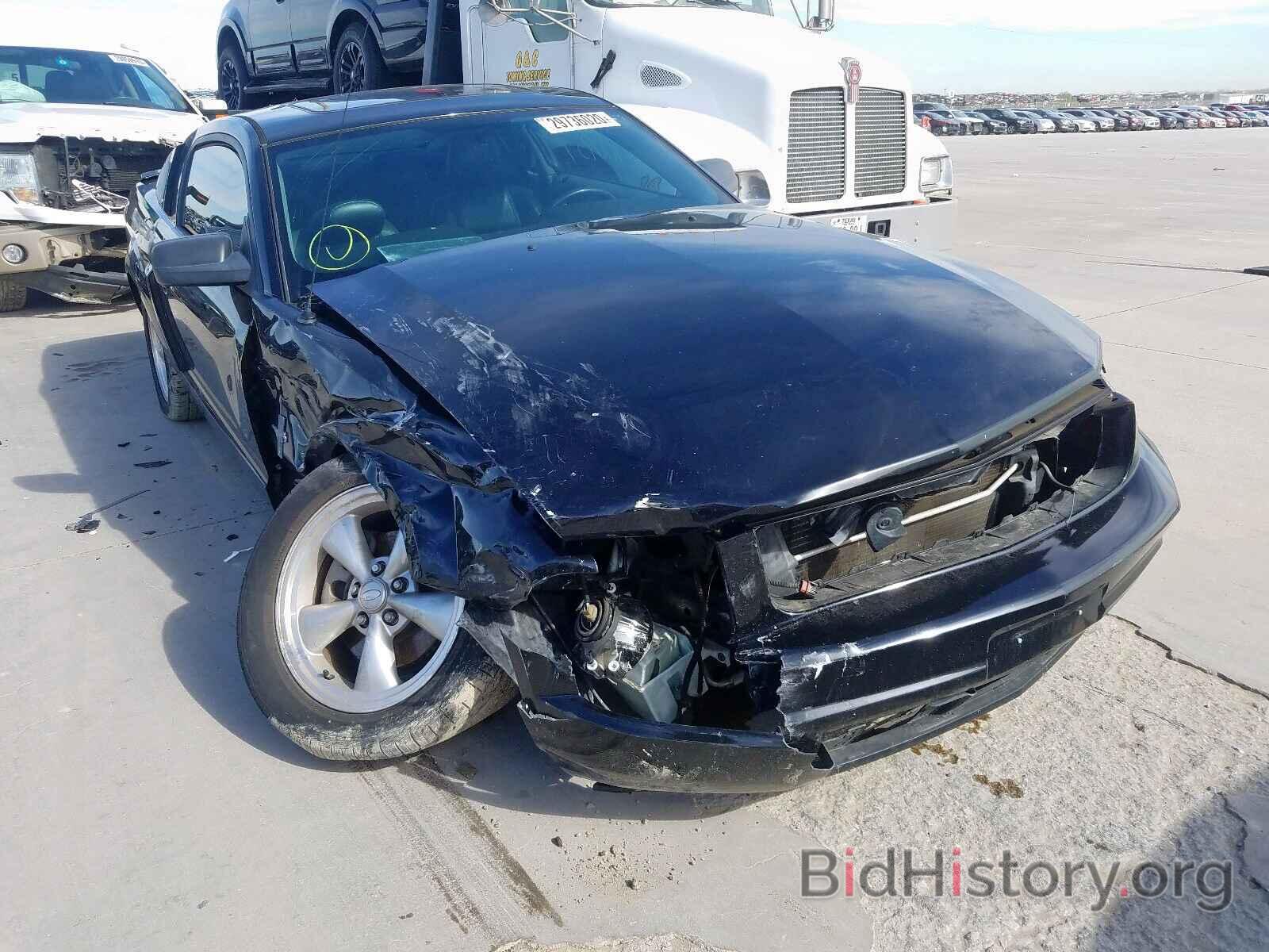 Photo 1ZVHT80NX85128357 - FORD MUSTANG 2008