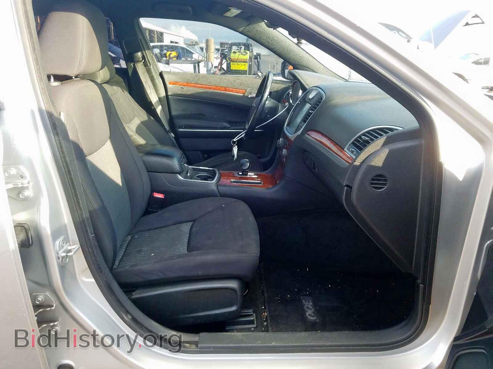 2012 CHRYSLER 300 - VIN: 2C3CCAAG7CH283880 - Photo 5