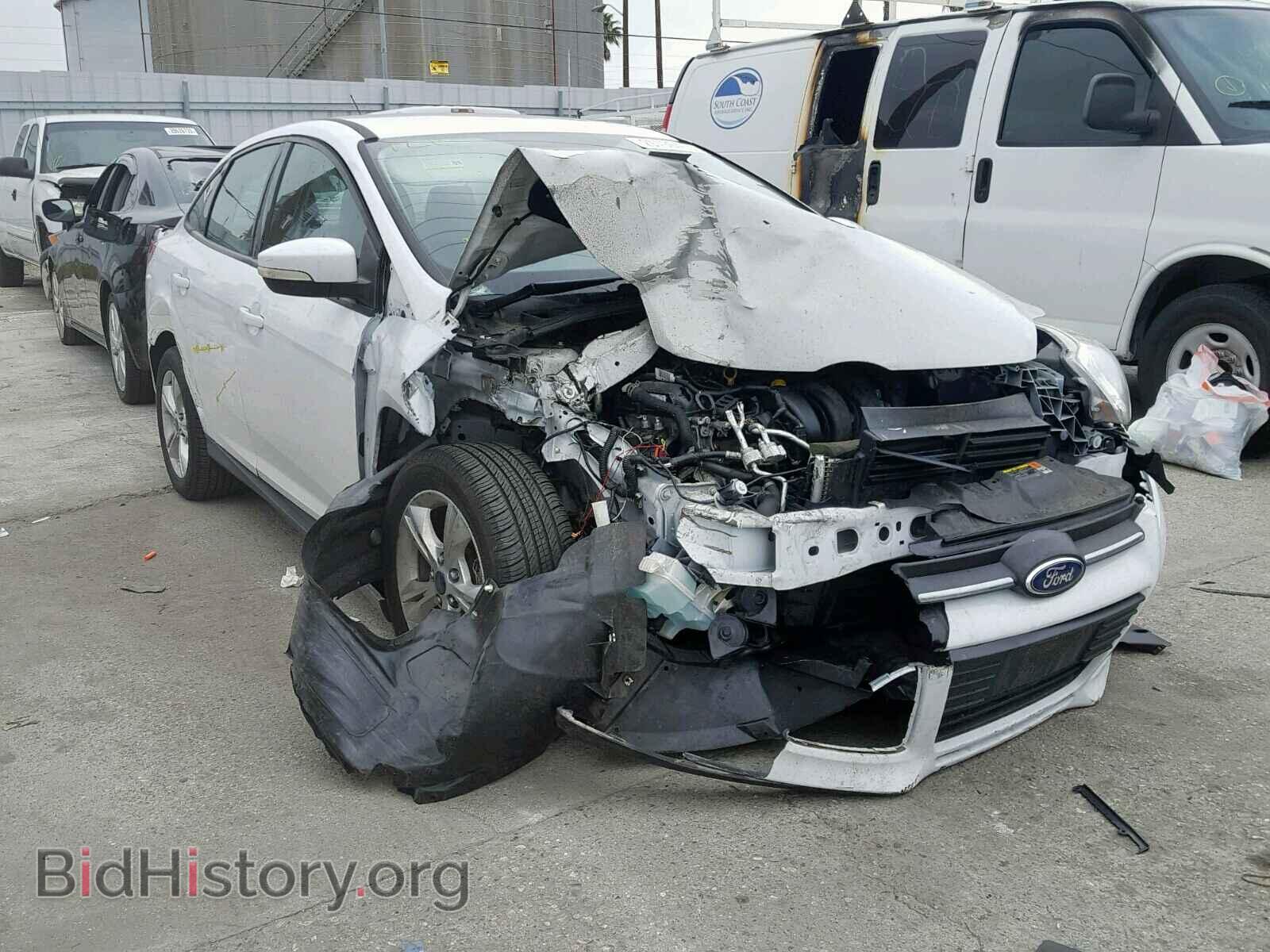 Photo 1FADP3F26DL335085 - FORD FOCUS SE 2013