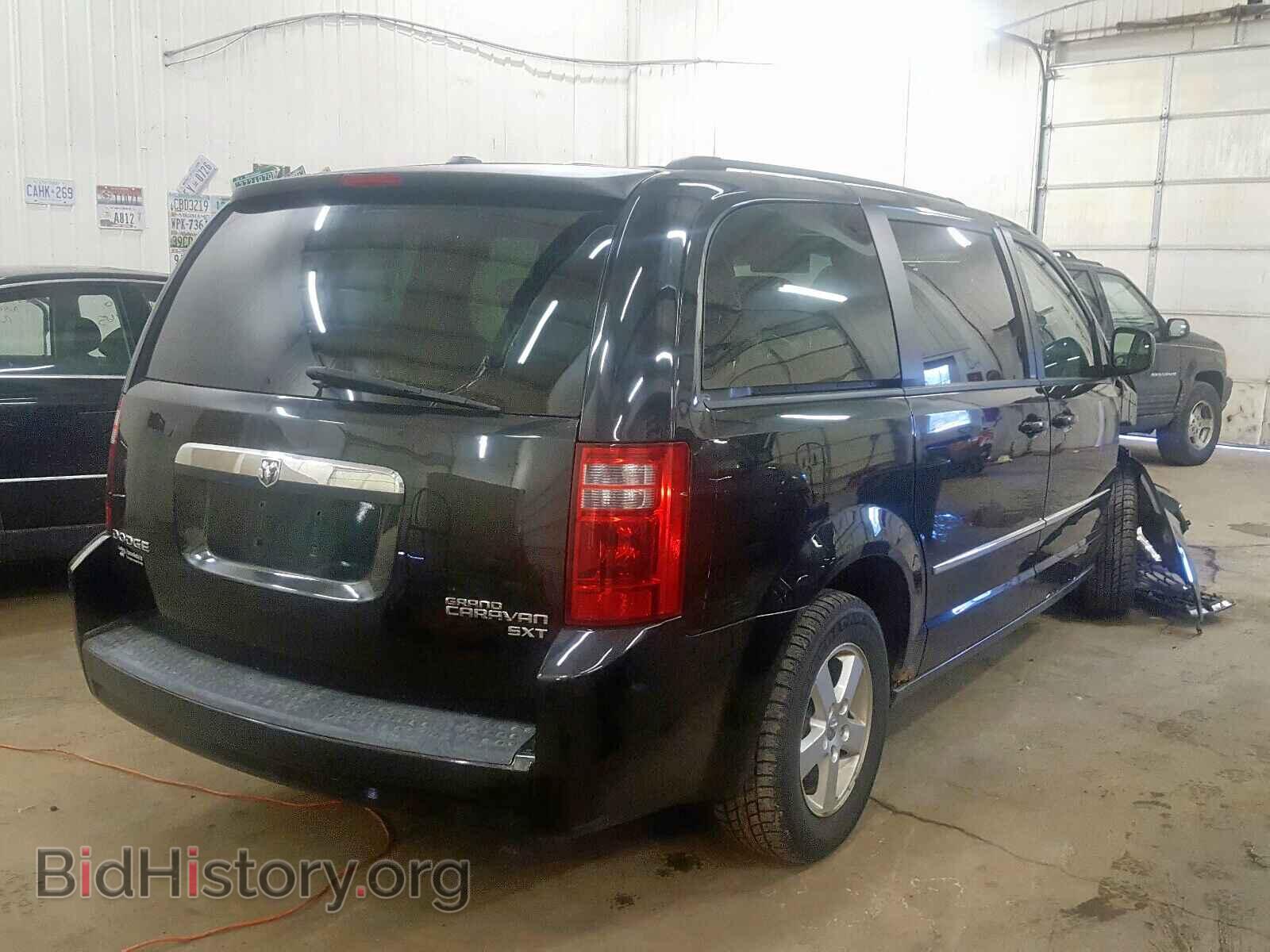 2010 DODGE CARAVAN - VIN: 2D4RN5D11AR119792 - Фото 4