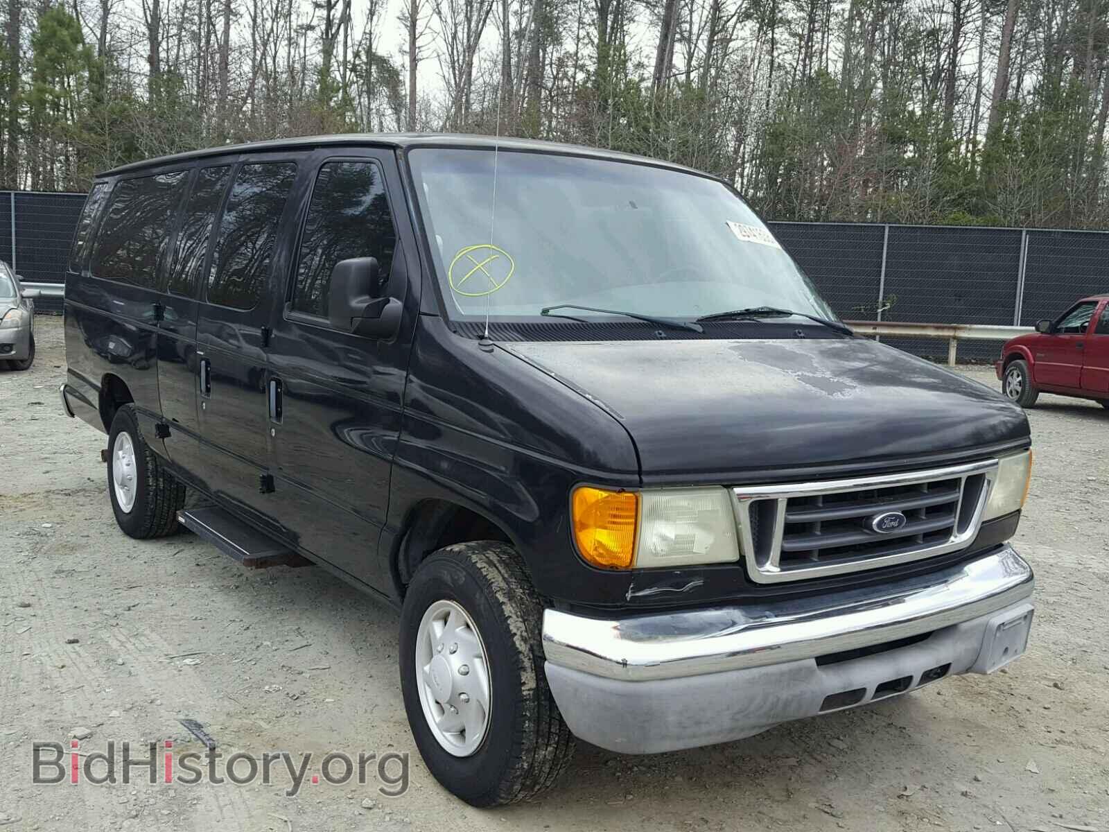 Photo 1FBSS31S74HA67159 - FORD ECONOLINE 2004