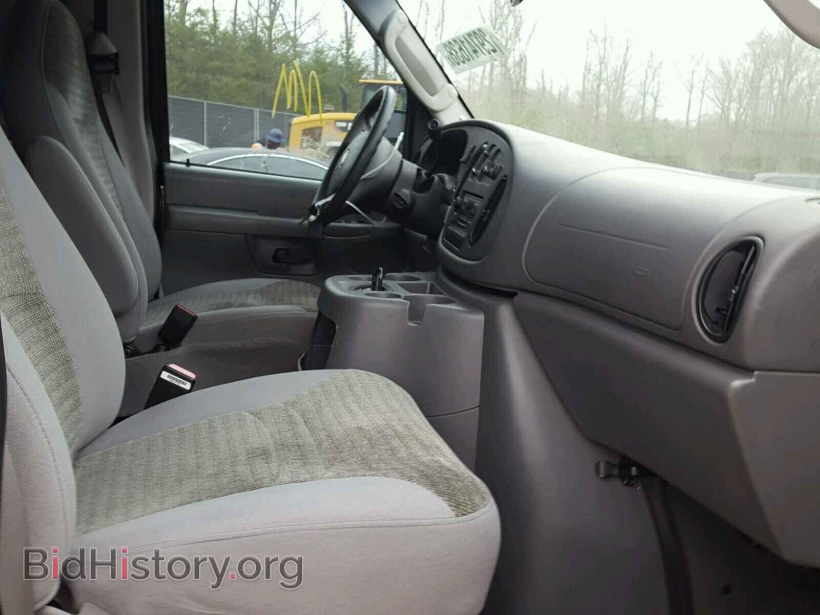 2004 FORD ECONOLINE - VIN: 1FBSS31S74HA67159 - Photo 5