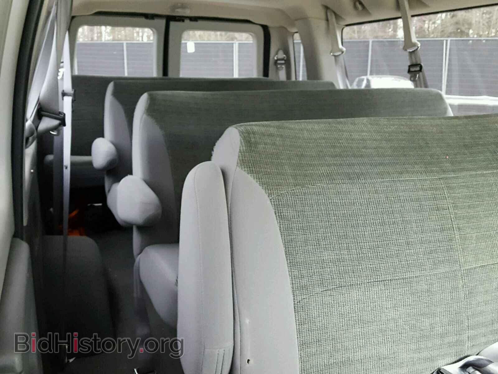 2004 FORD ECONOLINE - VIN: 1FBSS31S74HA67159 - Photo 6