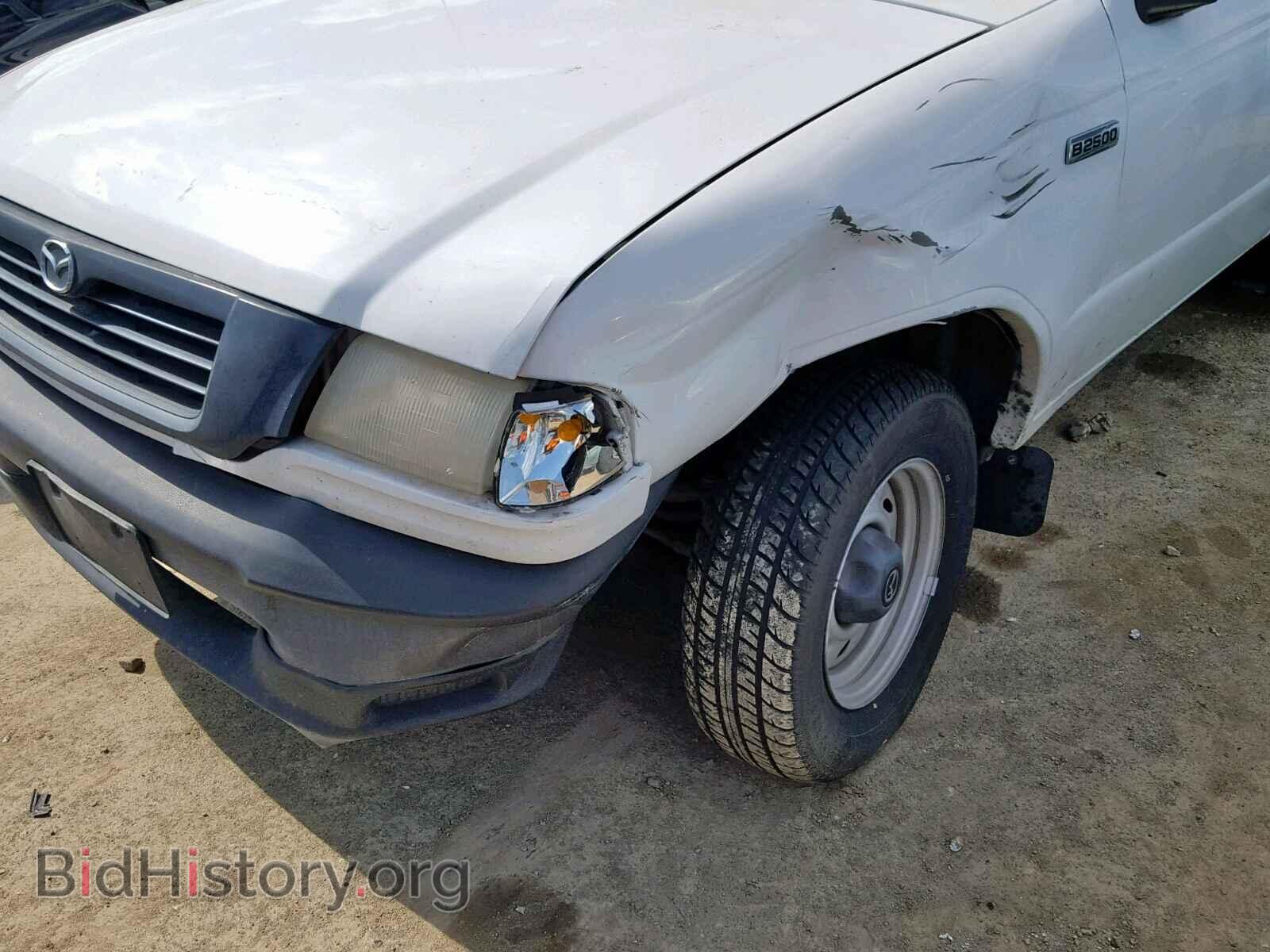 2000 MAZDA B2500 - VIN: 4F4YR12C4YTM19850 - Фото 9