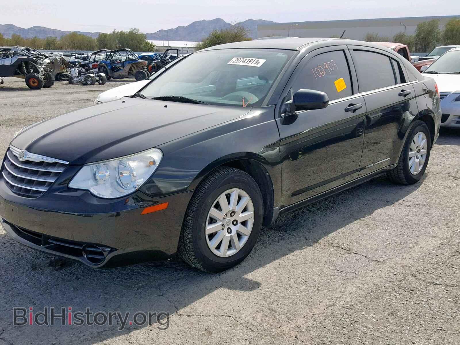 2010 CHRYSLER SEBRING - VIN: 1C3CC4FB4AN121269 - Photo 2