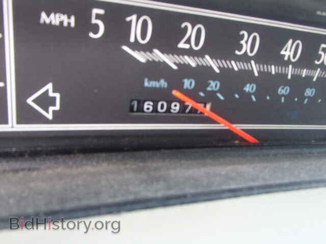 1993 CADILLAC DEVILLE - VIN: 1G6CD53B9P4327028 - Фото 8