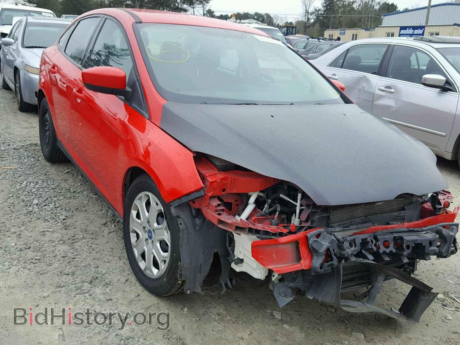 Photo 1FAHP3F29CL172447 - FORD FOCUS 2012