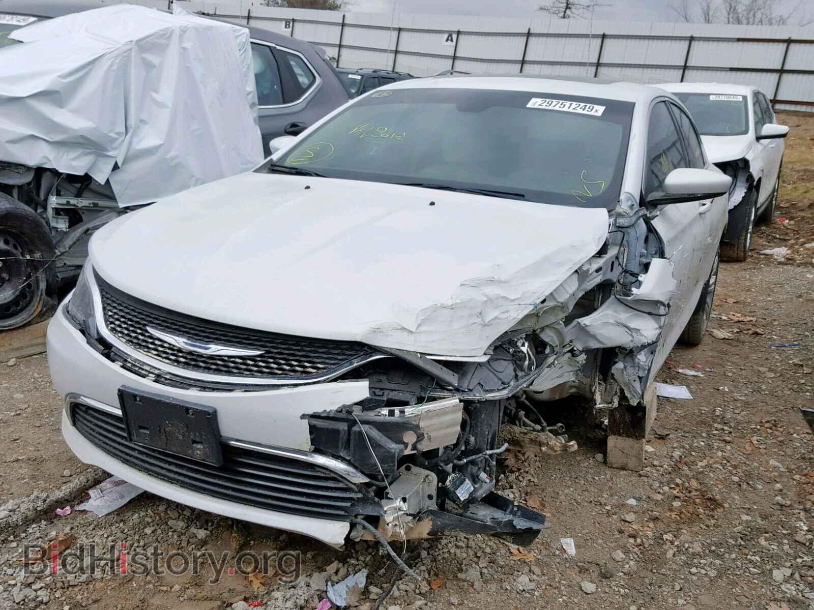 2015 CHRYSLER 200 - VIN: 1C3CCCAB4FN588457 - Photo 2