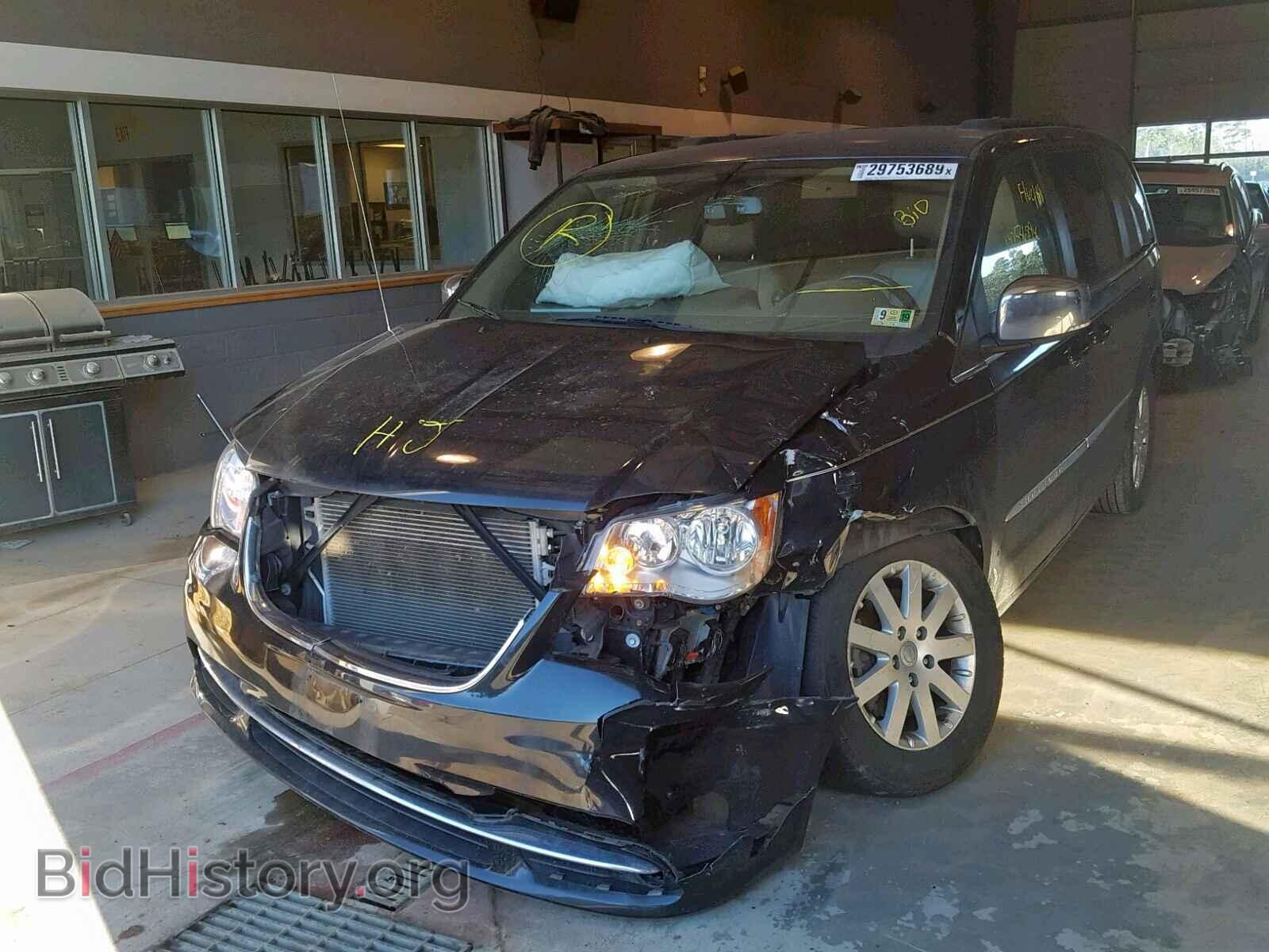 2012 CHRYSLER TOWN & COU - VIN: 2C4RC1CG4CR227876 - Фото 2