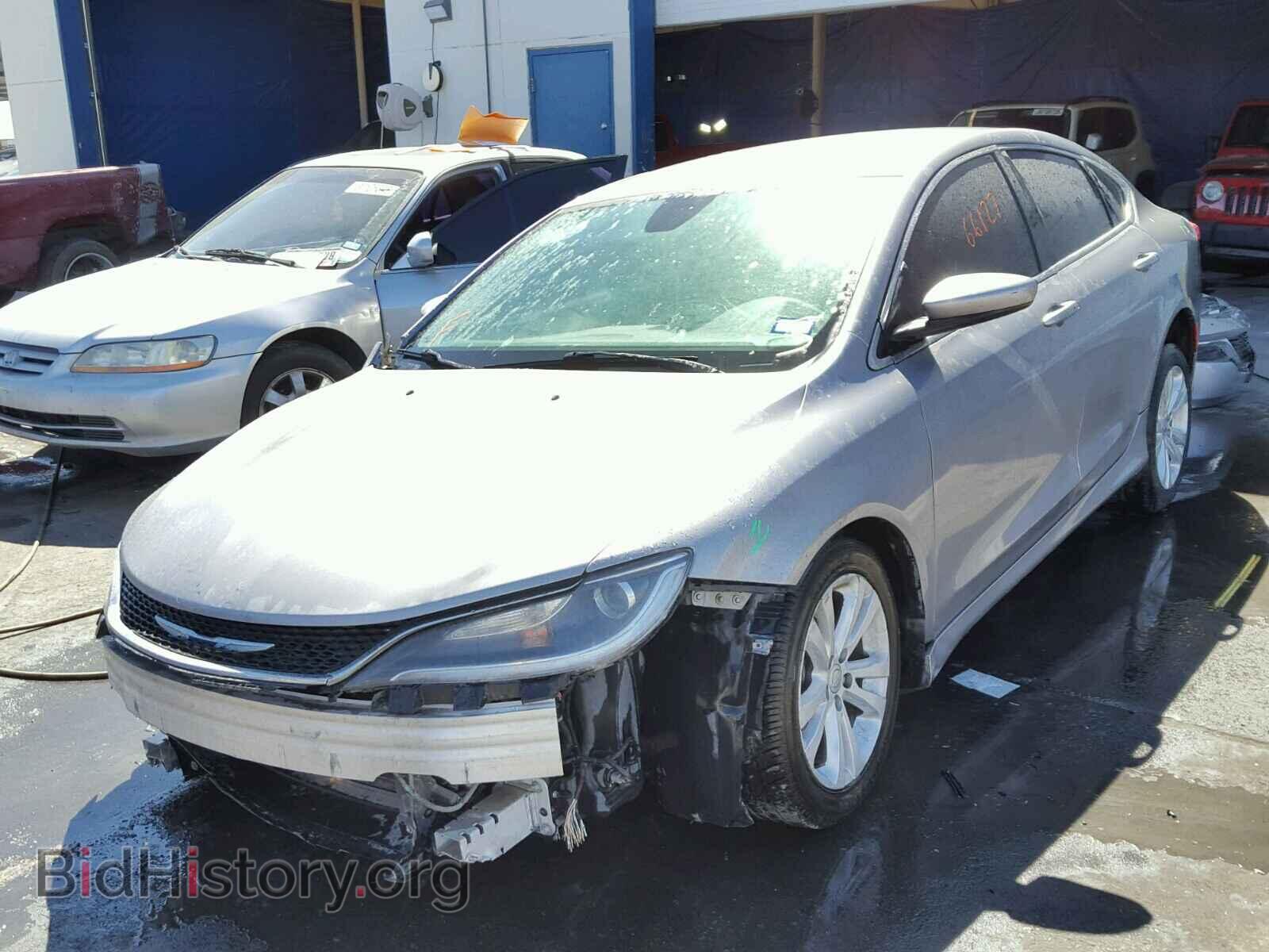 2015 CHRYSLER 200 - VIN: 1C3CCCAB5FN702868 - Photo 2