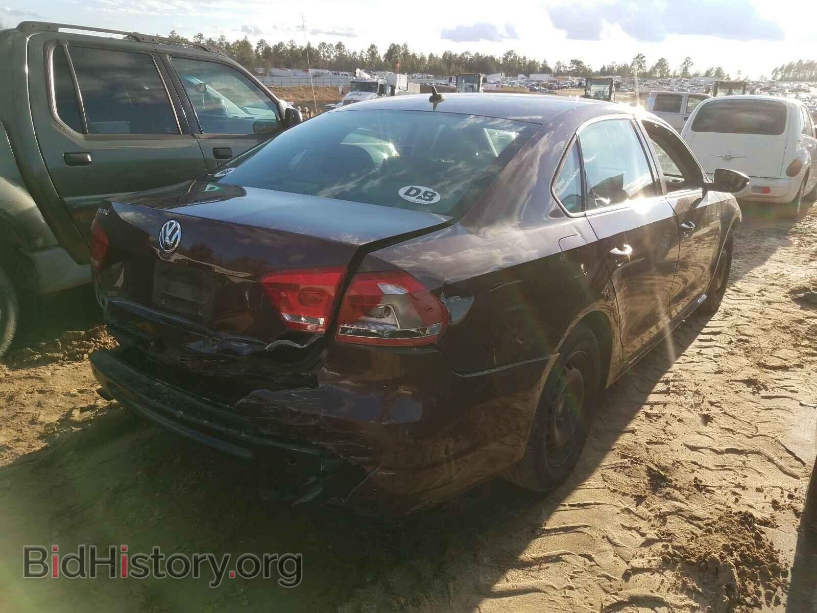 2012 VOLKSWAGEN PASSAT - VIN: 1VWAP7A39CC065947 - Фото 4