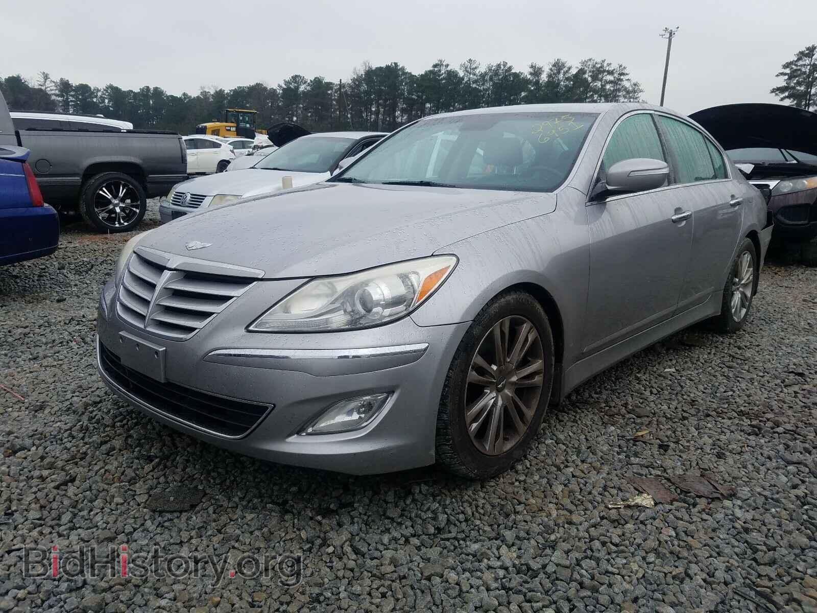 2013 HYUNDAI GENESIS - VIN: KMHGC4DD1DU242588 - Фото 2