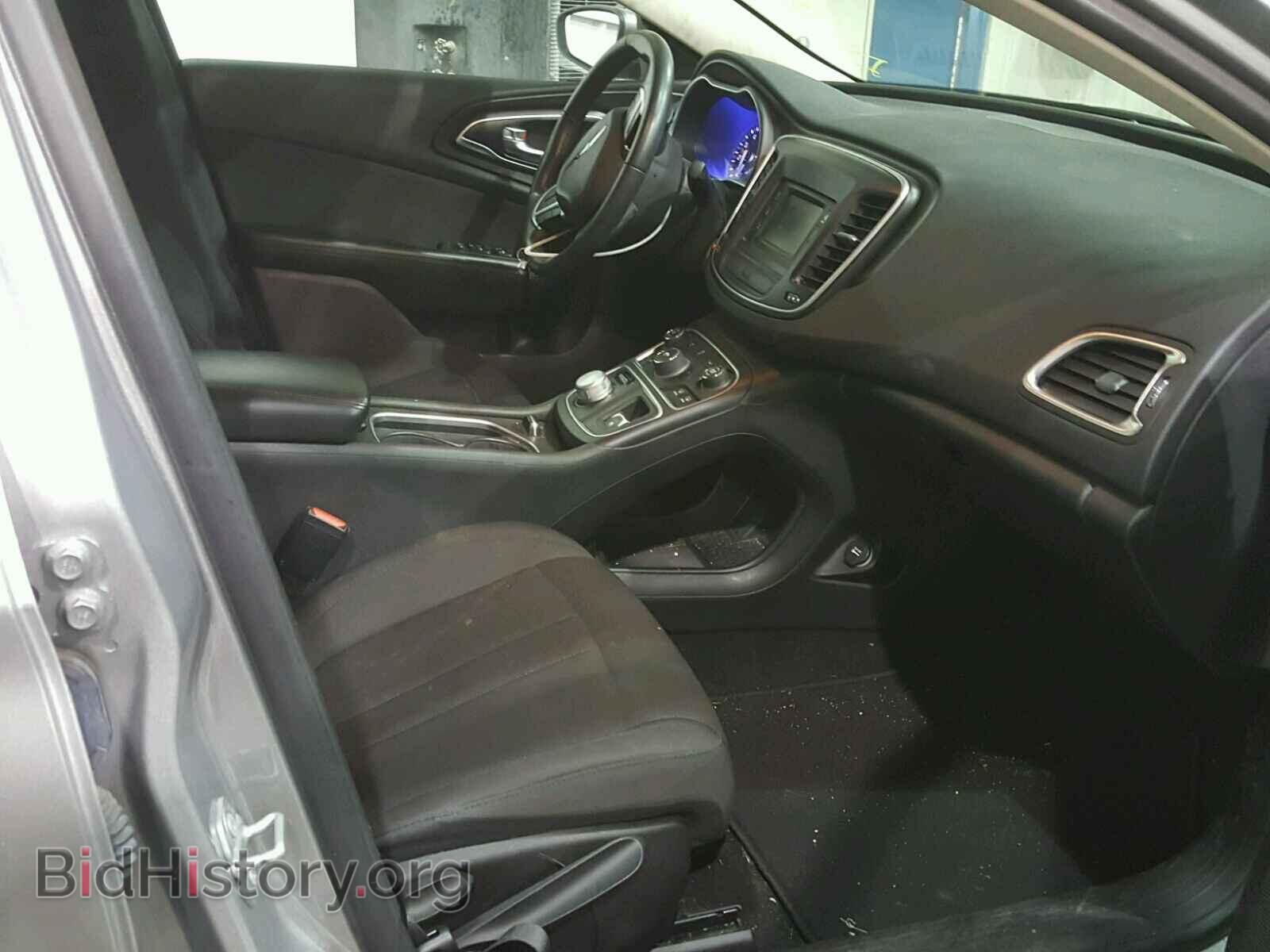 2016 CHRYSLER 200 - VIN: 1C3CCCAB5GN110579 - Фото 5