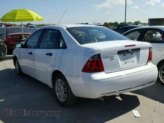 2007 FORD FOCUS - VIN: 1FAHP34N87W197857 - Фото 3