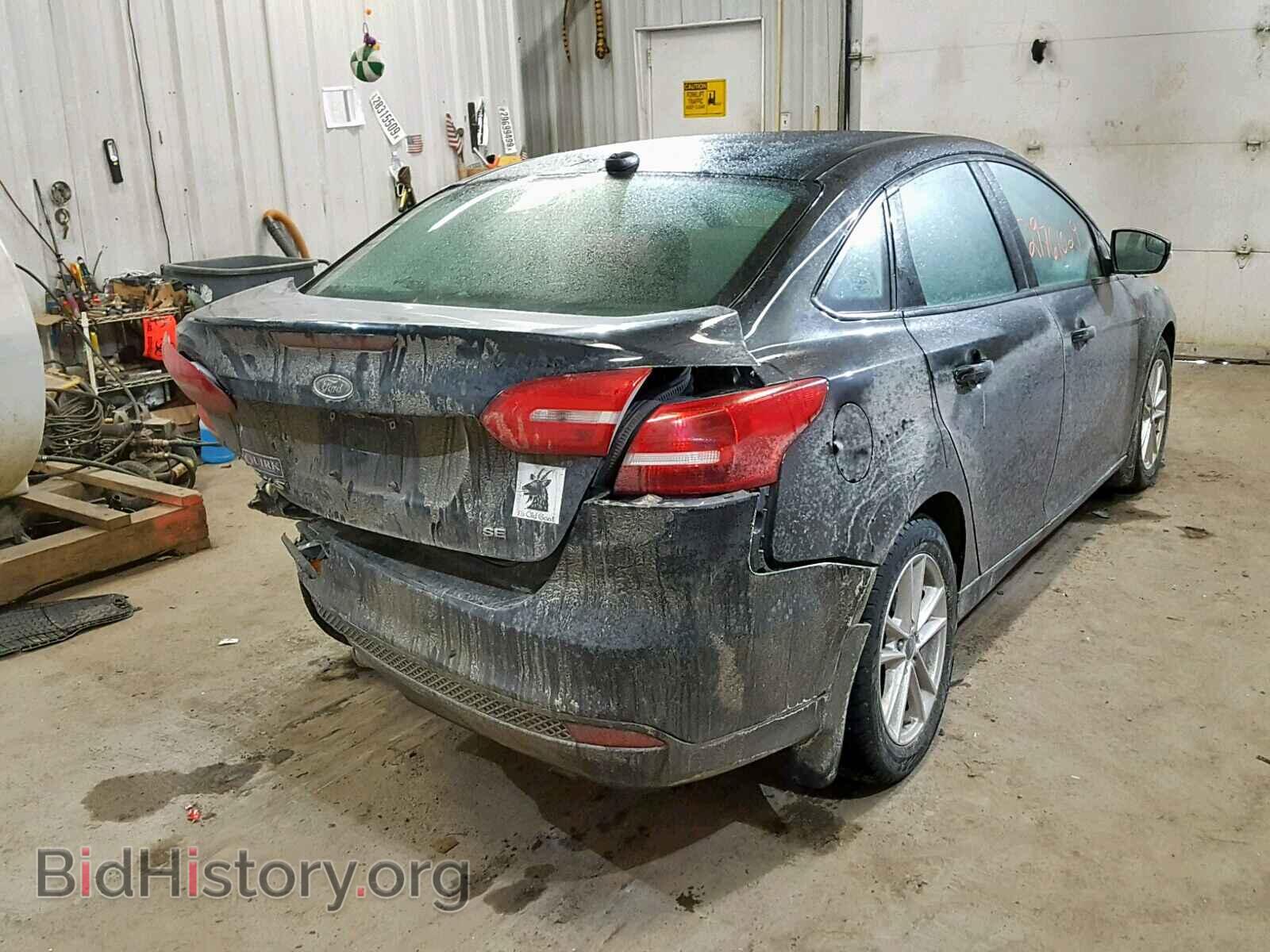 2016 FORD FOCUS SE - VIN: 1FADP3F20GL370905 - Фото 4