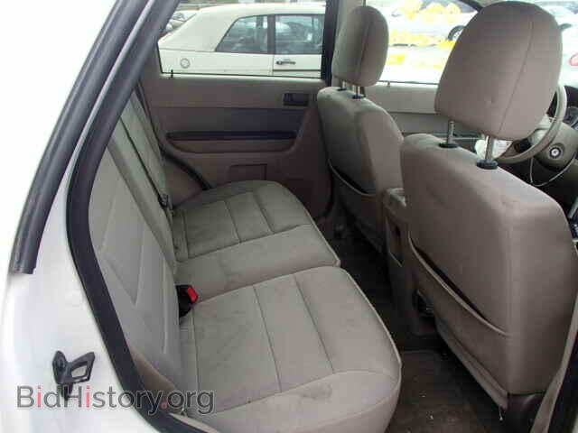 2011 FORD ESCAPE - VIN: 1FMCU5K39BKB26513 - Фото 6