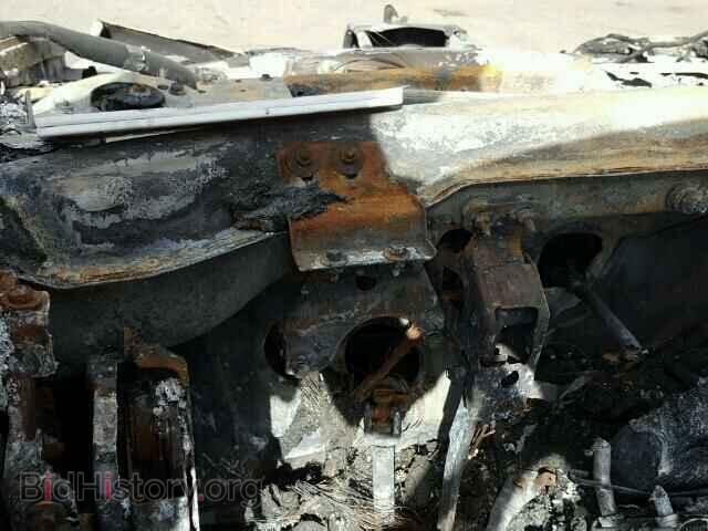 2000 CADILLAC DEVILLE - VIN: 1G6KD54Y9YU207360 - Photo 8