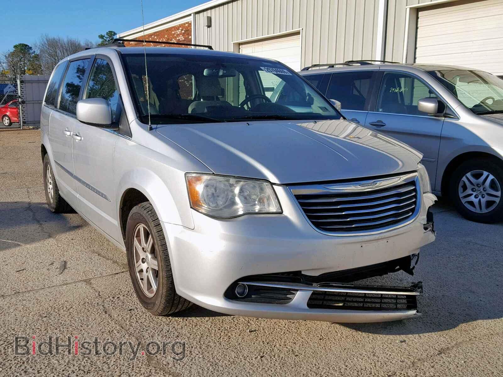 Photo 2A4RR5DG4BR694647 - CHRYSLER TOWN & COU 2011