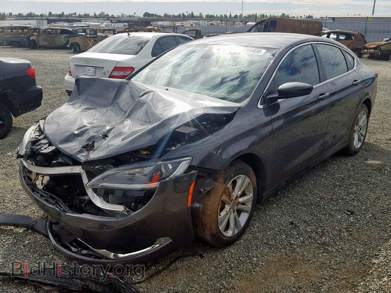 2015 CHRYSLER 200 - VIN: 1C3CCCABXFN660844 - Фото 2
