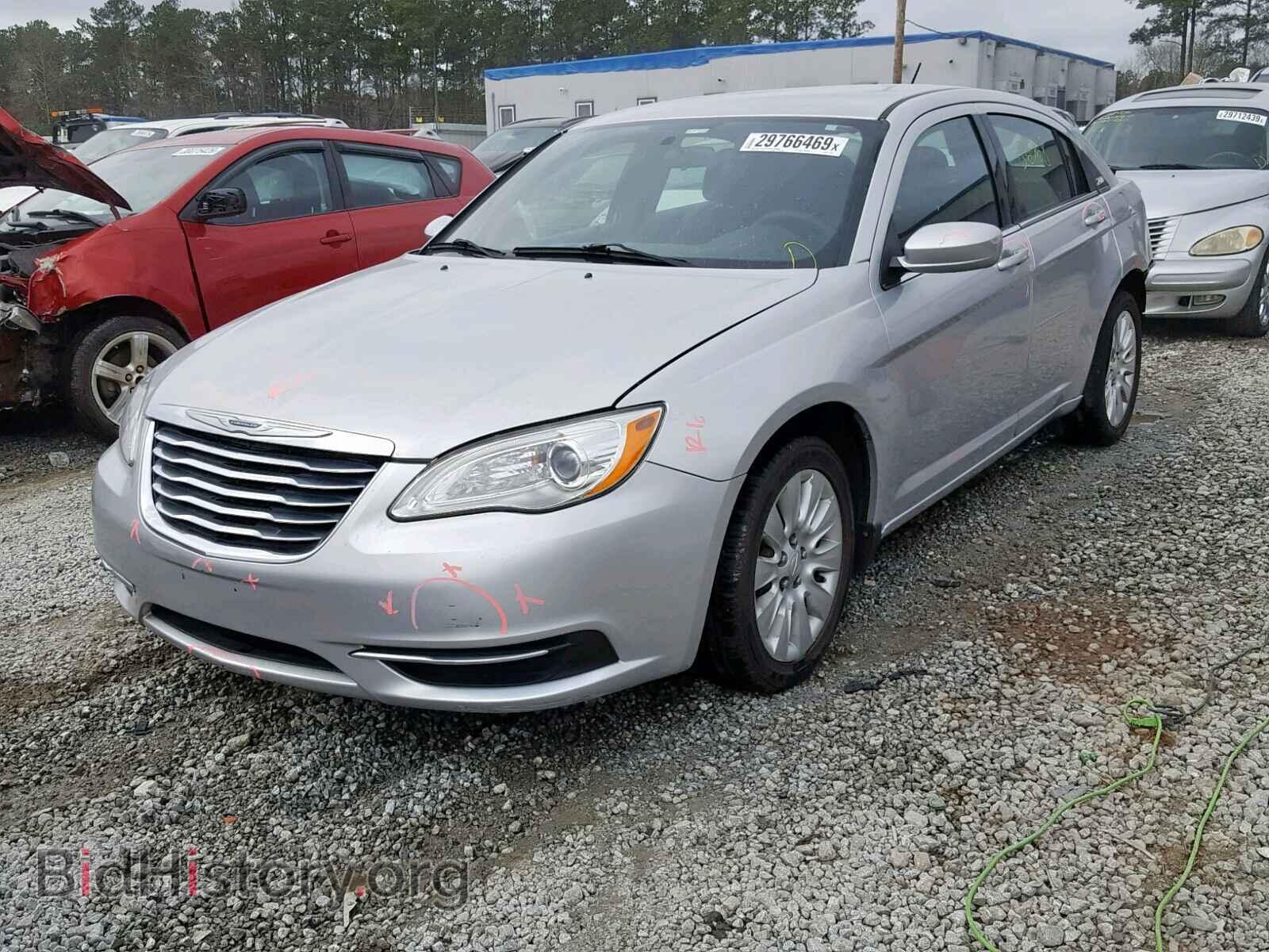 2012 CHRYSLER 200 - VIN: 1C3CCBAB9CN127227 - Фото 2