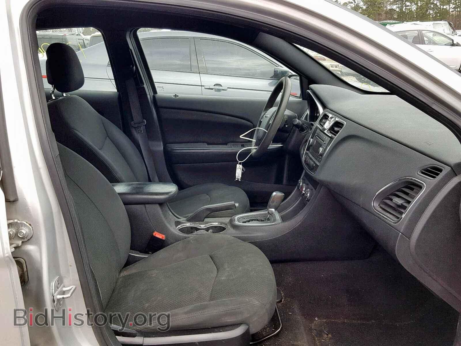 2012 CHRYSLER 200 - VIN: 1C3CCBAB9CN127227 - Фото 5