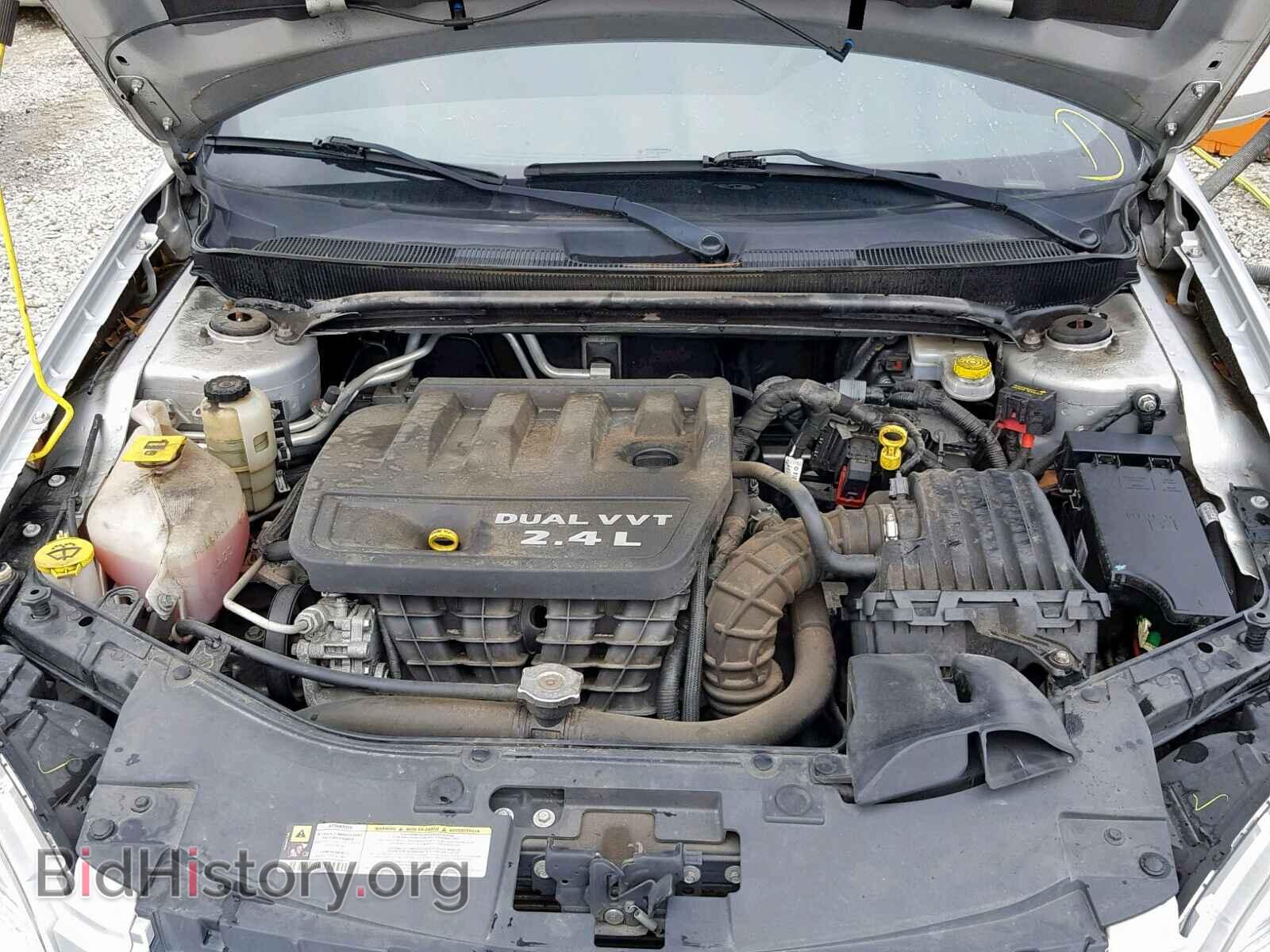 2012 CHRYSLER 200 - VIN: 1C3CCBAB9CN127227 - Фото 7