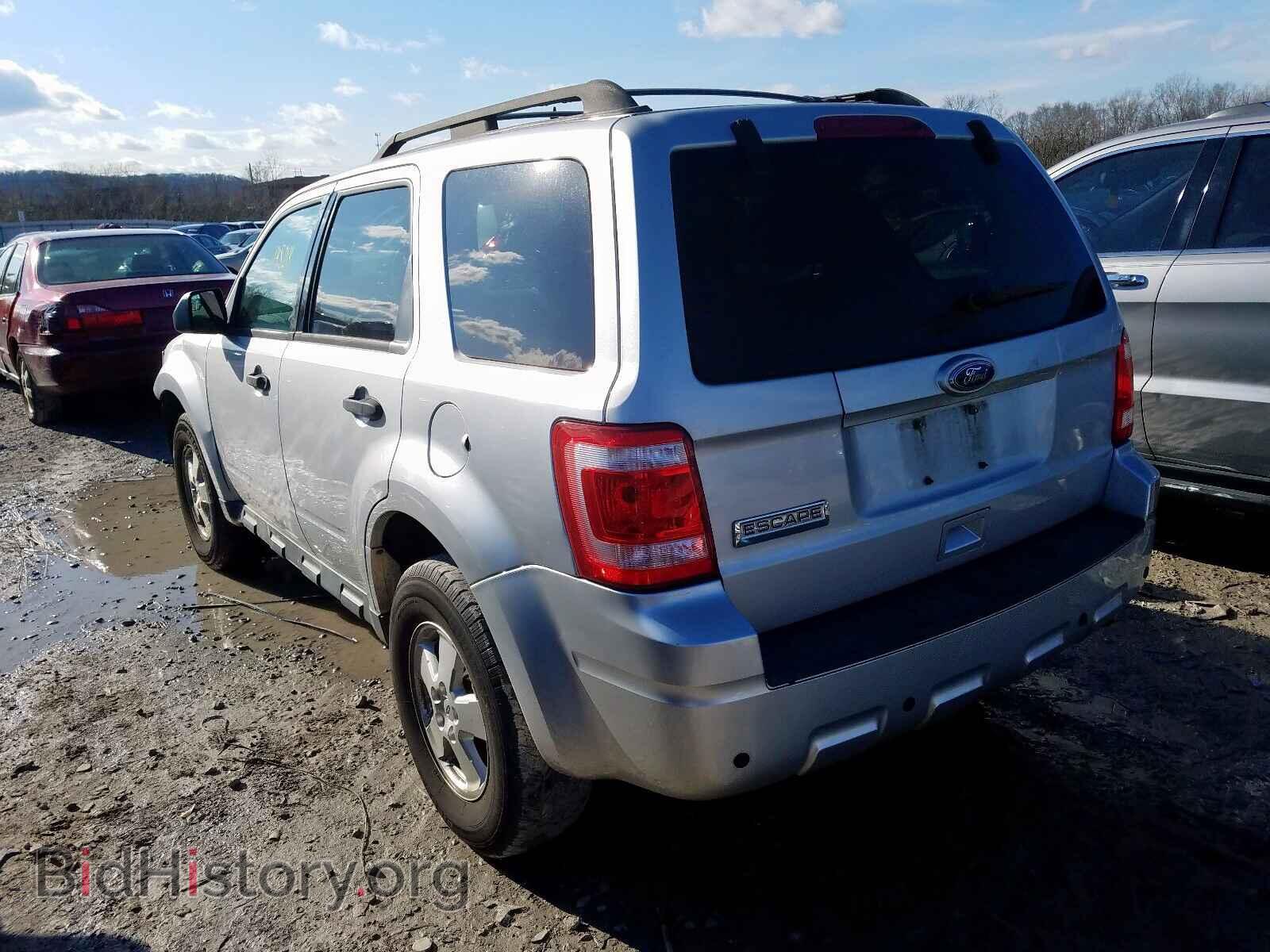 2011 FORD ESCAPE - VIN: 1FMCU0C79BKC65478 - Фото 3