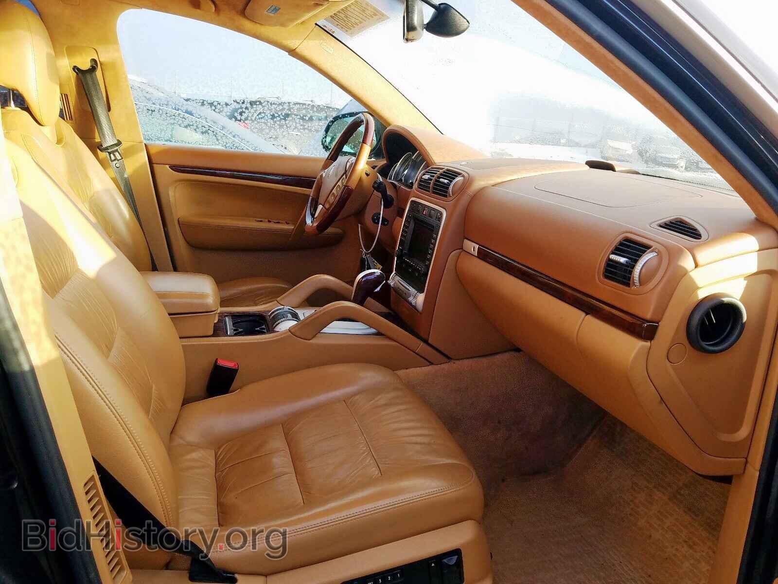 2004 PORSCHE CAYENNE - VIN: WP1AC29P24LA94375 - Photo 5