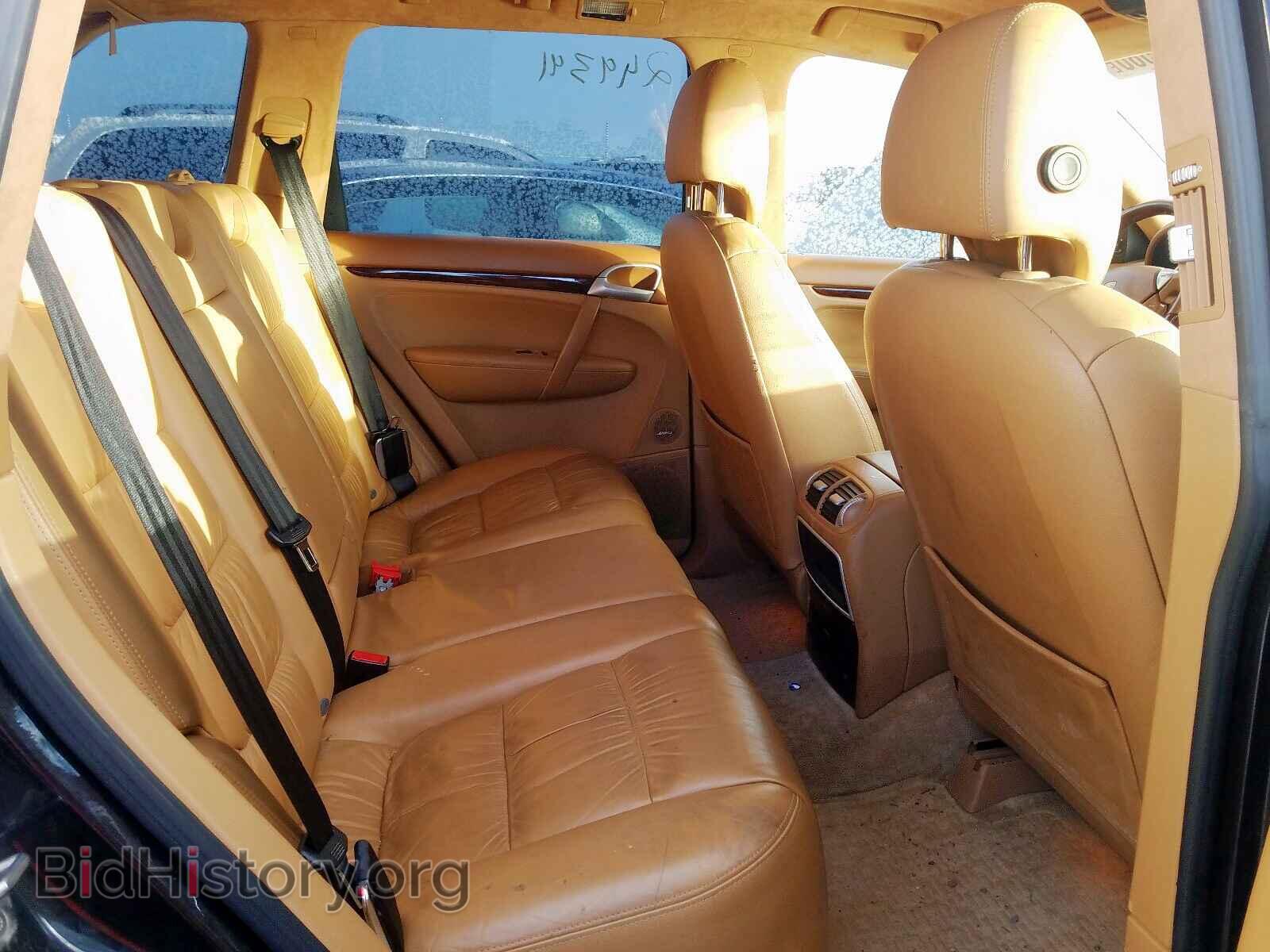 2004 PORSCHE CAYENNE - VIN: WP1AC29P24LA94375 - Photo 6