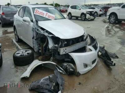 2010 Lexus IS, белый — VIN JTHBF5C25A5123815, Copart
