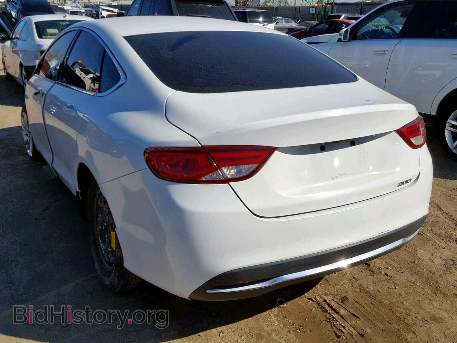 2016 CHRYSLER 200 - VIN: 1C3CCCAB6GN107836 - Фото 3